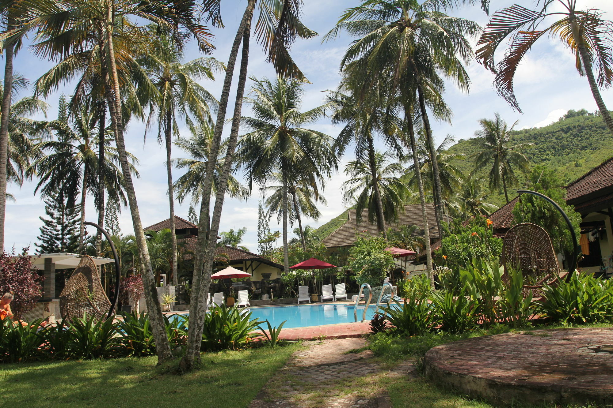 Kuta Indah Hotel Extérieur photo